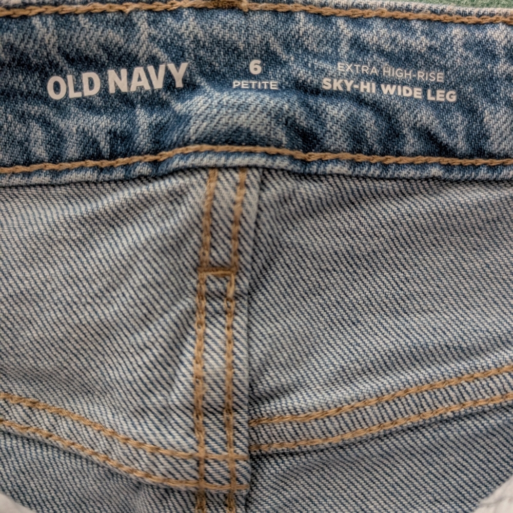 Old Navy Blue Floral Embroidered Wide Leg Jeans - Picture 6 of 6